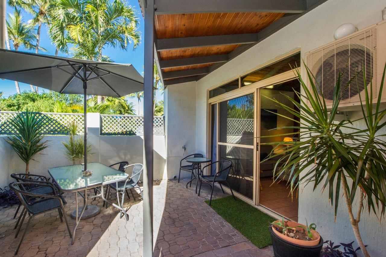 Beachside Cottage - A Private Peaceful Hidden Gem 50M To Beach Nelly Bay Bagian luar foto